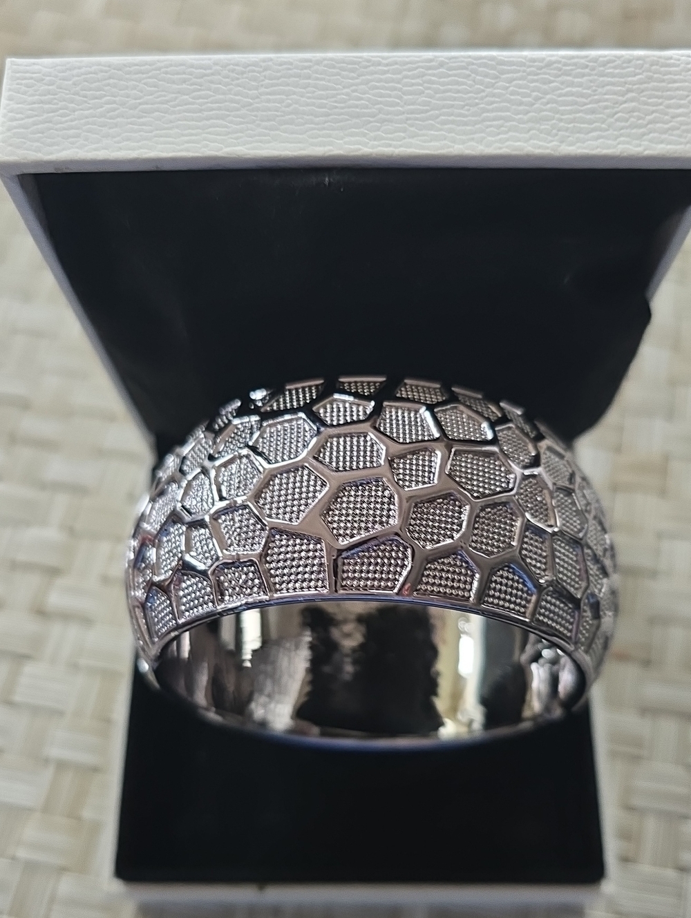 Textured Silver-Pattern Bangle Bracelet